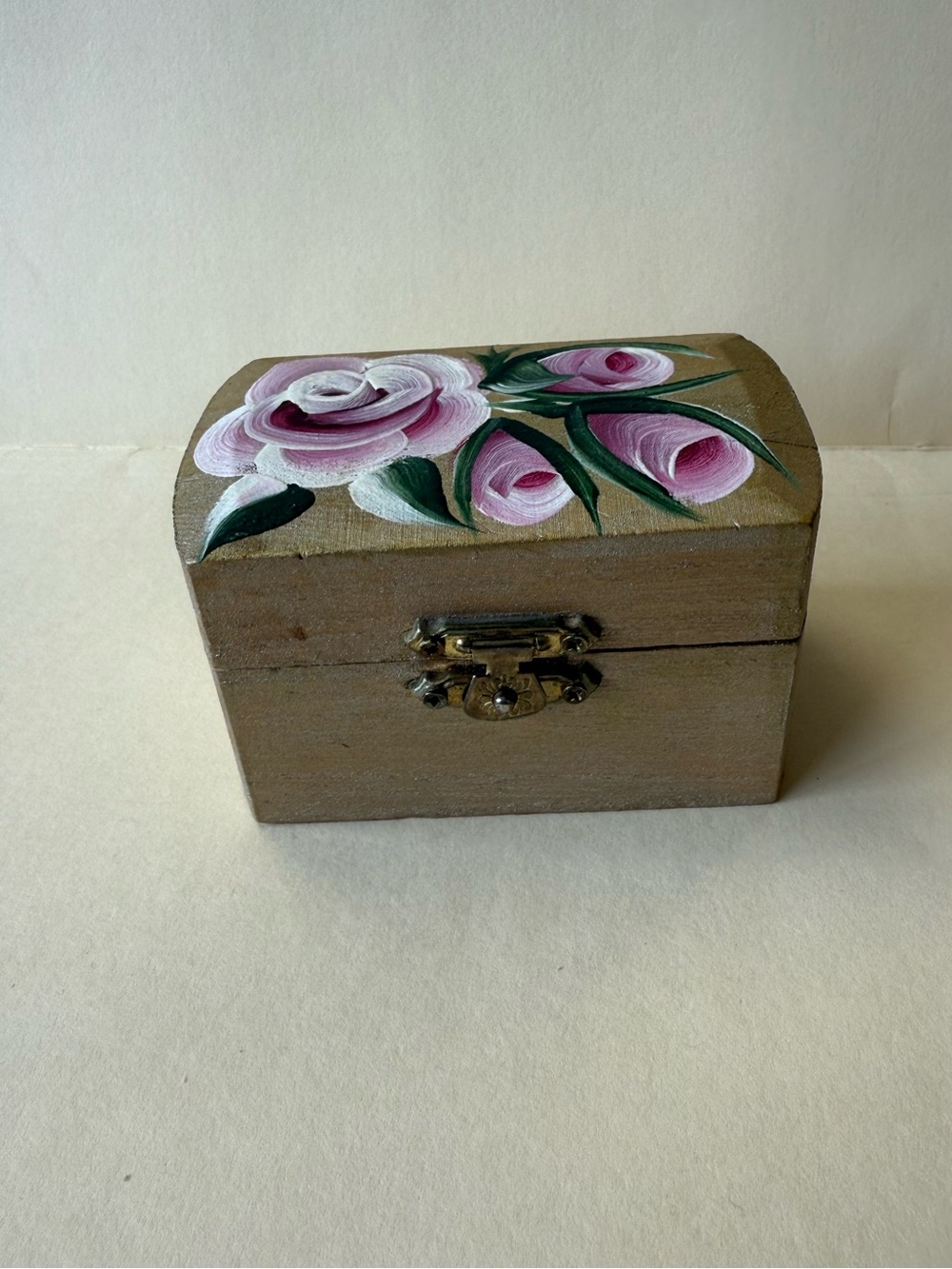 Hand-Painted Lightweight Wooden Trinket Box with Pink Rose Design.